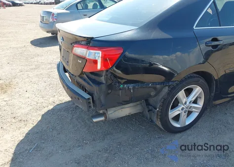 2013 Toyota Camry Se из США, поврежденный, VIN 4T1BF1FK2DU210082